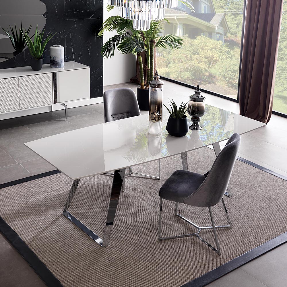 VESTA CHAIR
