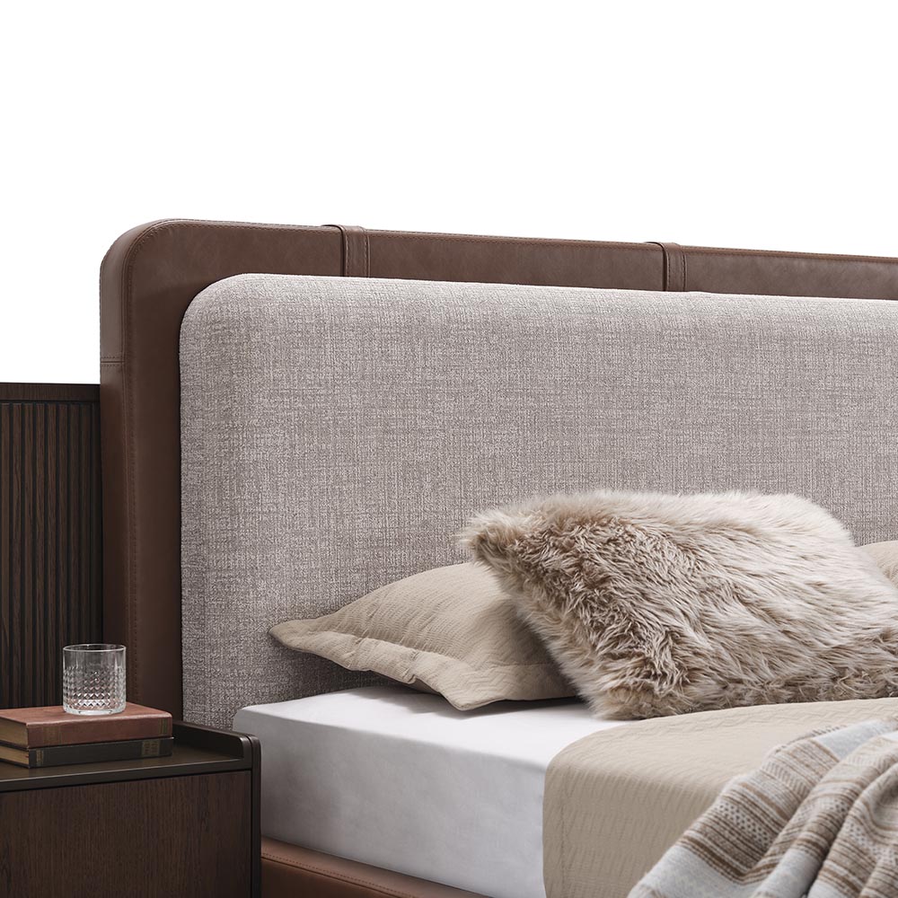 ANTIK BED WITH BASE