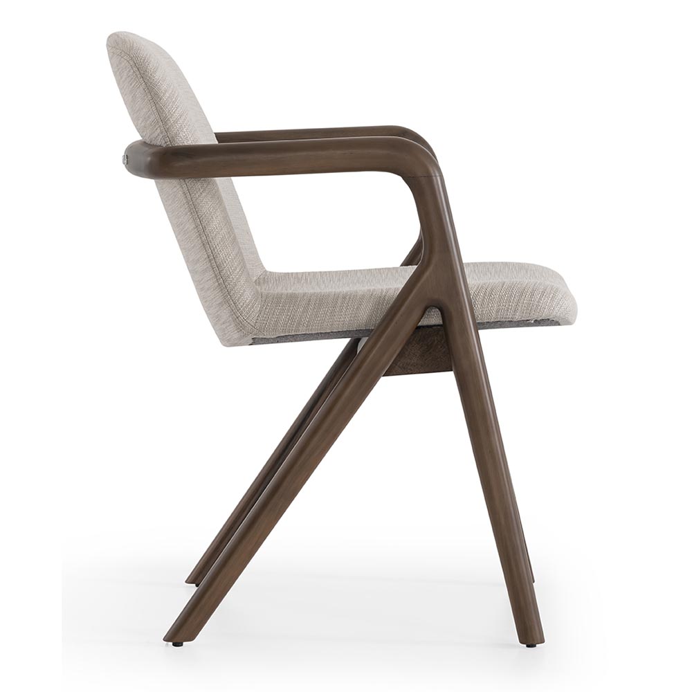 ANTIK CHAIR