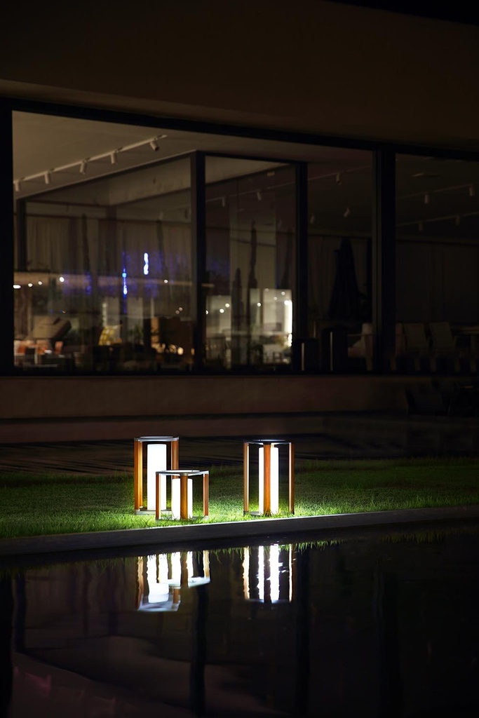 AURORA SOLAR OUTDOOR LIGHT BIG