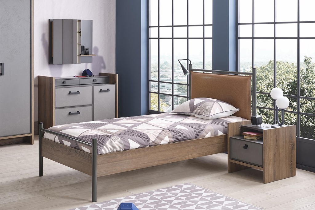 ACTION BEDSPREAD