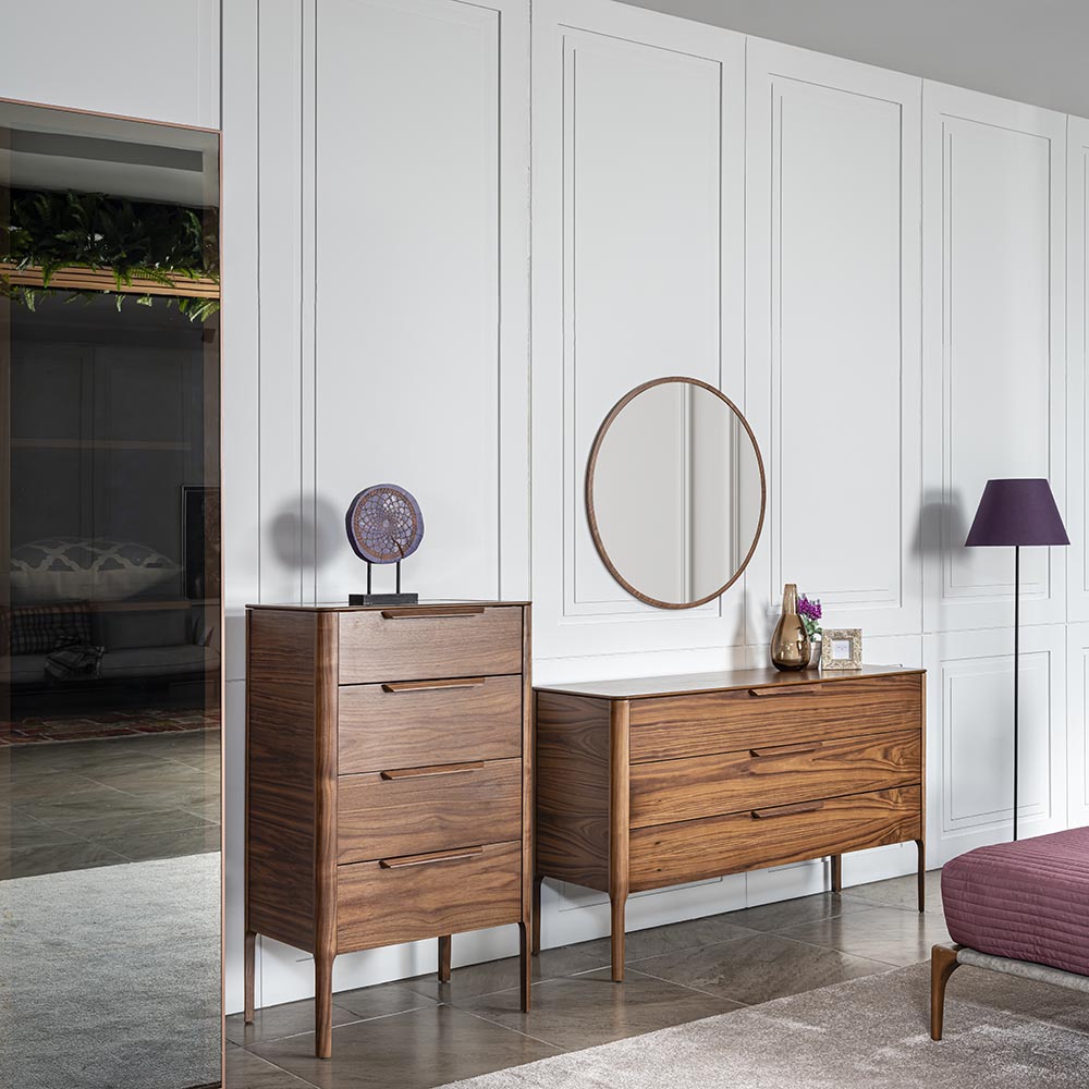 LOUNGE CHEST OF DRAWER