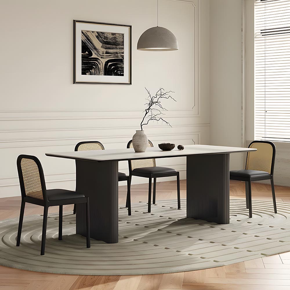 VERSA DINING TABLE HT39