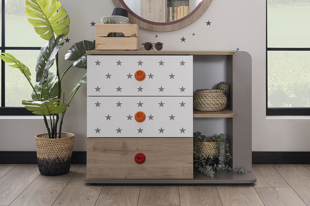 MONTESSORI HUT S CHEST OF DRAWER
