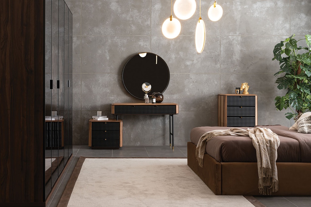 LAYLA CHEST OF DRAWERS